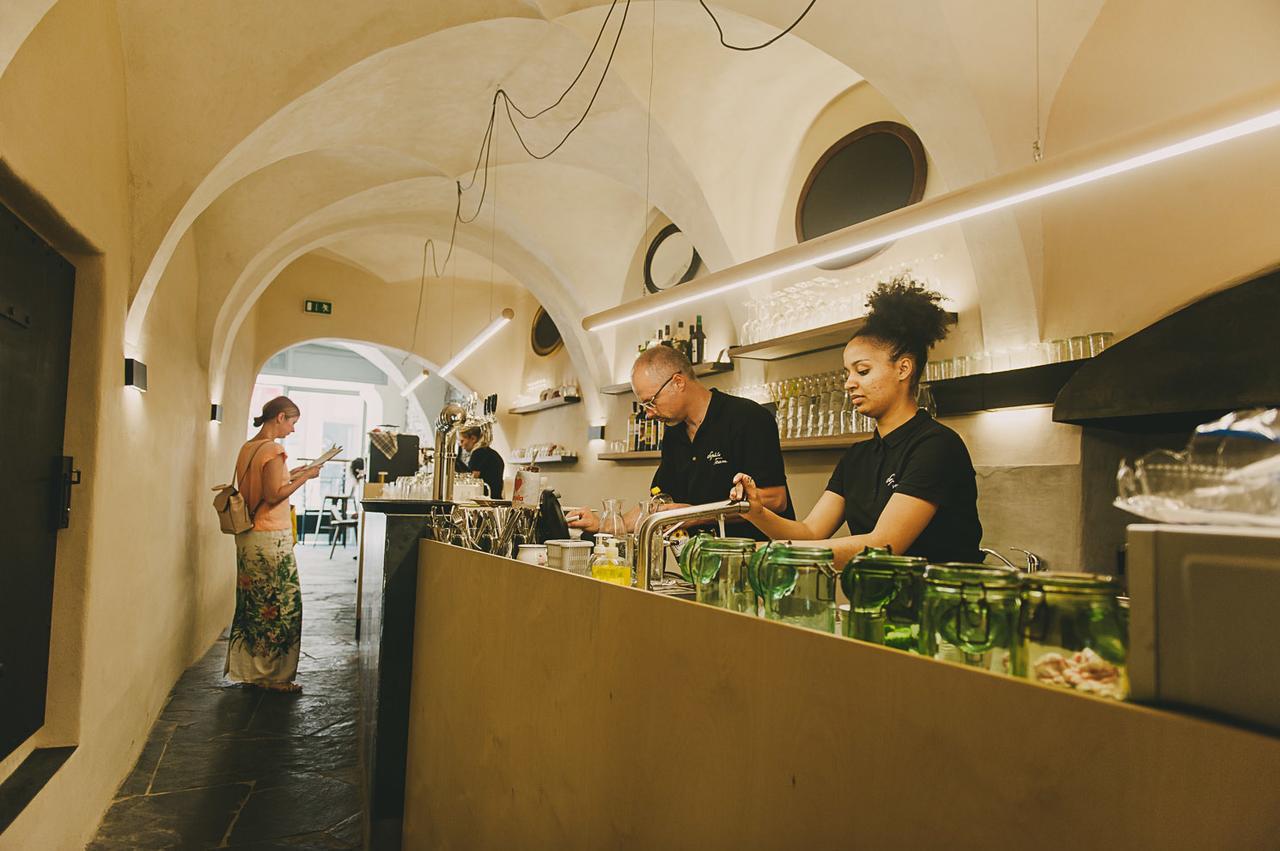 Miss Sophie'S Olomouc - Boutique Hotel מראה חיצוני תמונה