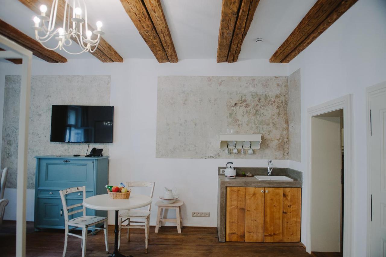 Miss Sophie'S Olomouc - Boutique Hotel מראה חיצוני תמונה